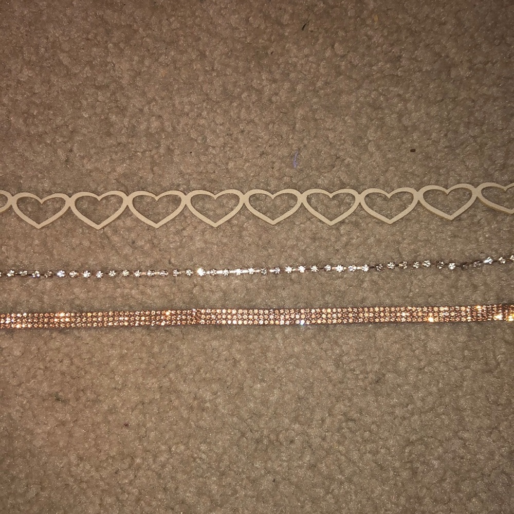 Pink choker pack